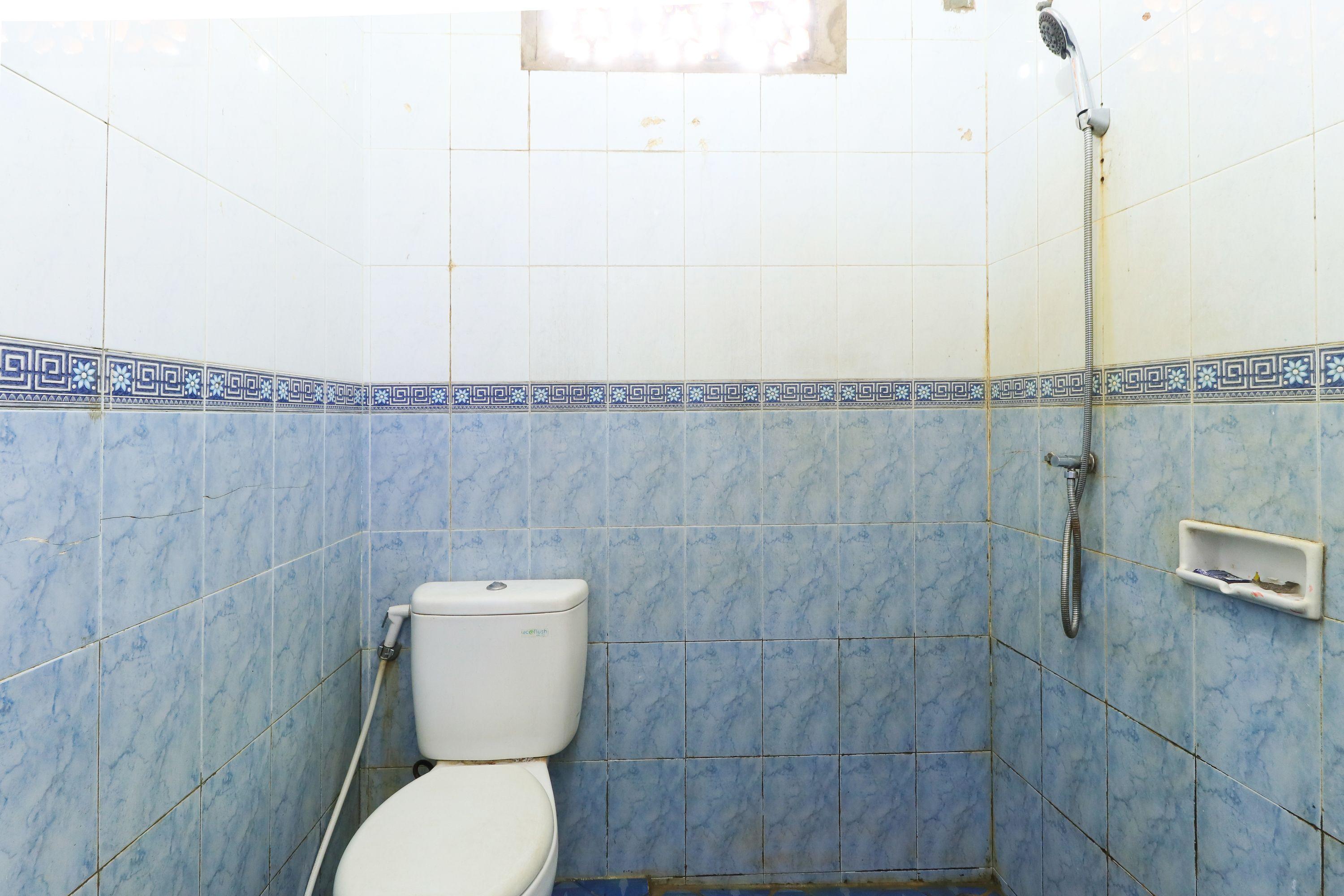 Guest House Samarinda Buitenkant foto