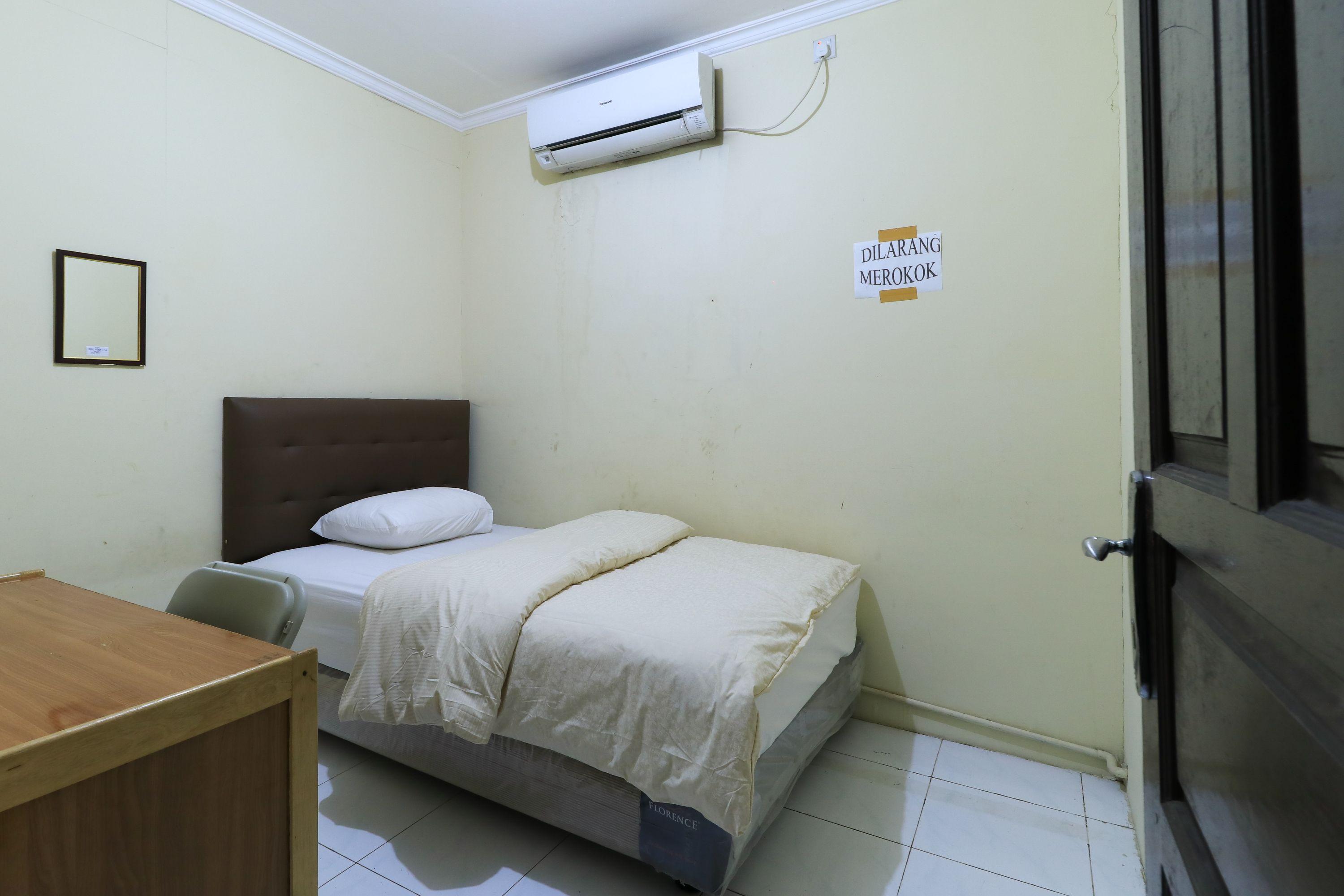 Guest House Samarinda Buitenkant foto